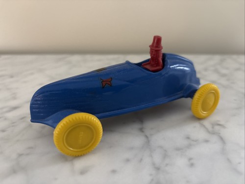 Peanut jet racer - peanut, plastic